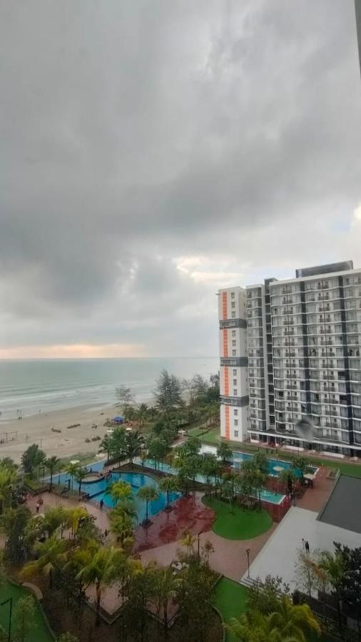 Timurbay Seafront Staycation By Nedd'S Kuantan Extérieur photo